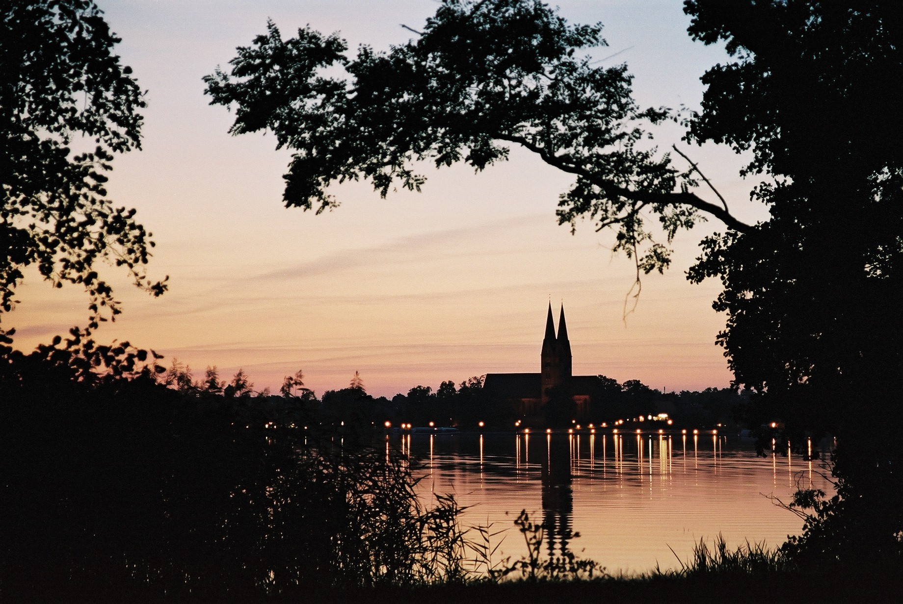 Hotel am See in Neuruppin - historische Fotoaufnahme